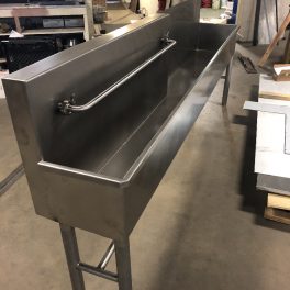 INDUSTRIAL SINK