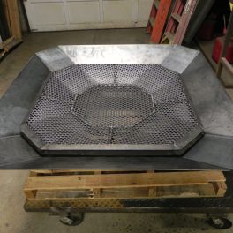 STEEL SCREEN SHAKER