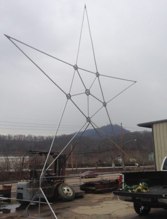 ALUMINUM STAR FOR CHRISTMAS LIGHTS ON ROOF