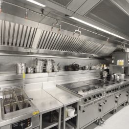 COMMERCIAL KITCHEN