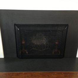 FIREPLACE SURROUND WITH CUSTOM SCREEN