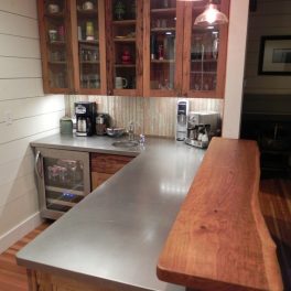 RESIDENTIAL STAINLESS STEEL COUNTERTOP